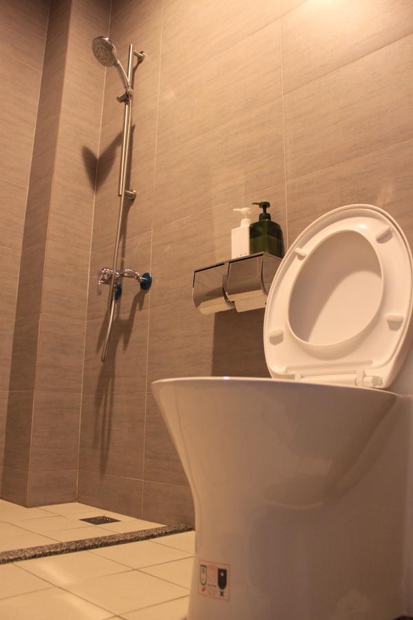 Windhouse B&B Tainan Esterno foto